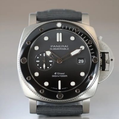 Релиз Panerai Submersible QuarantaQuattro ESteel Grigio Roccia PAM01288