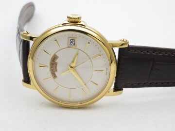 Patek Philippe Calatrava 5153J-001