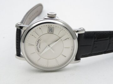 Patek Philippe Calatrava 5153G-010
