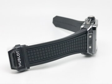 Hublot Square Bang Unico Black Magic 821.CI.0170.RX