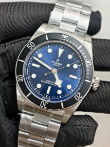 Tudor Black Bay 68 M7943A1A0NU-0001