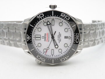 Omega Seamaster Diver 300M Chronometer 210.30.42.20.04.001