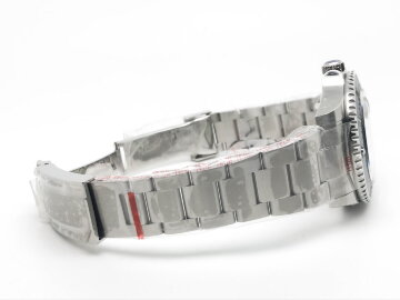 Rolex Sea-Dweller 126600-0001