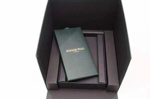 Audemars Piguet коробка