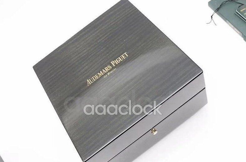 Купить фирменную коробку AUDEMARS PIGUET