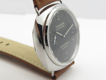 Panerai Radiomir Black Seal 8 Days PAM 609