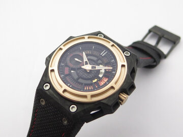 Linde Werdelin SpidoLite II Tech Gold Carbon