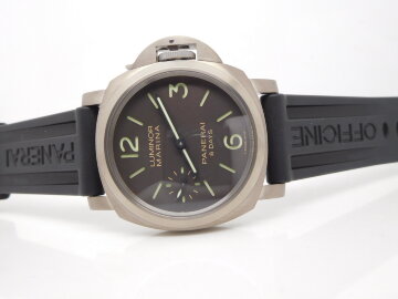 Panerai Luminor Marina 8 Days Titanium PAM 564