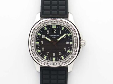 Patek Philippe Ladies Aquanaut 5067A-001