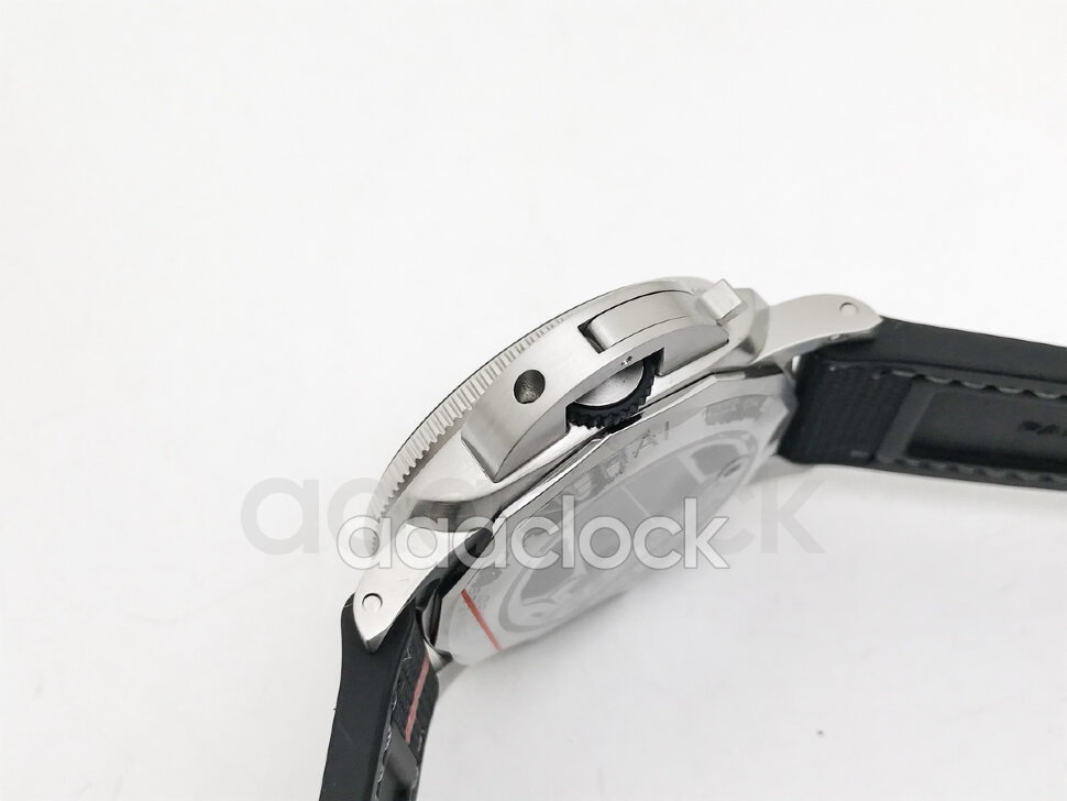 Panerai Submersible QuarantaQuattro Luna Rossa PAM01681 Арт. PA-4225 Арт. PA-4225