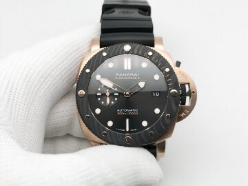 Panerai Submersible QuarantaQuattro OroCarbo PAM01070