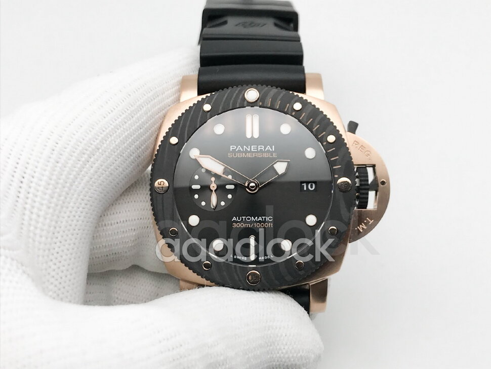 Panerai Submersible QuarantaQuattro OroCarbo PAM01070 Арт. PA-2115 Арт. PA-2115
