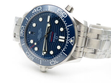 Omega Seamaster Diver 300M Chronometer 210.30.42.20.03.001