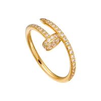 Кольцо Cartier Juste un Clou B4231500