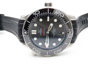 Omega Seamaster Diver 300M Chronometer 210.32.42.20.01.001