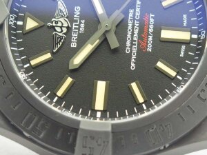 Breitling Avenger Blackbird 44 V17311101B1W1
