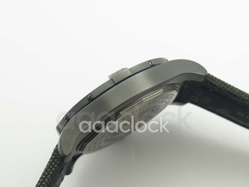 Breitling Avenger Blackbird 44 V17311101B1W1 Арт. BT-0499 Арт. BT-0499