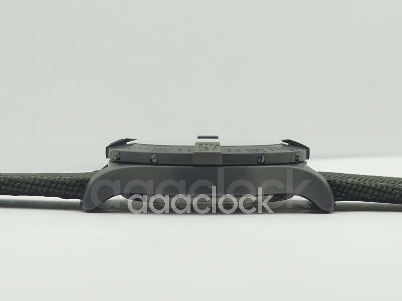 Breitling Avenger Blackbird 44 V17311101B1W1 Арт. BT-0499 Арт. BT-0499