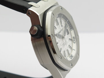 Audemars Piguet Royal Oak Offshore Diver 15710ST.OO.A002CA.02