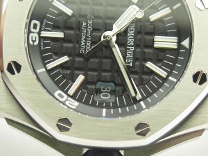 Audemars Piguet Royal Oak Offshore Diver 15703ST.OO.A002CA.01