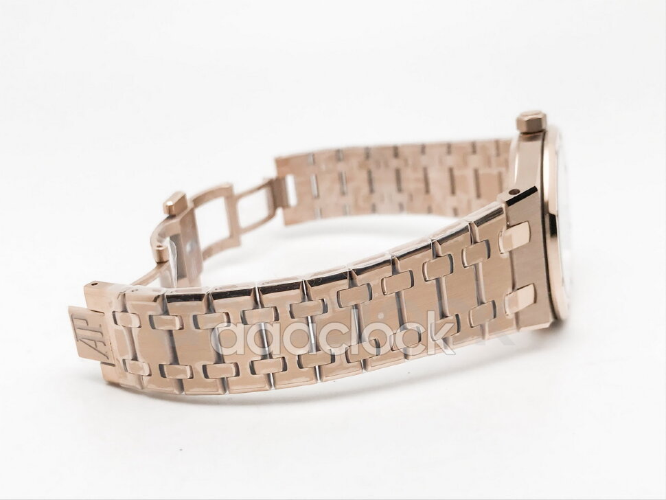 Audemars Piguet Royal Oak Quartz 67651OR.ZZ.D080CA.04 Арт. AP-0304 Арт. AP-0304