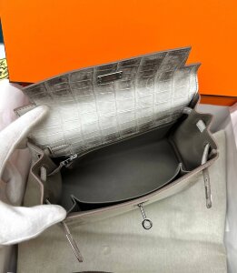 Hermes Kelly 25 крокодил