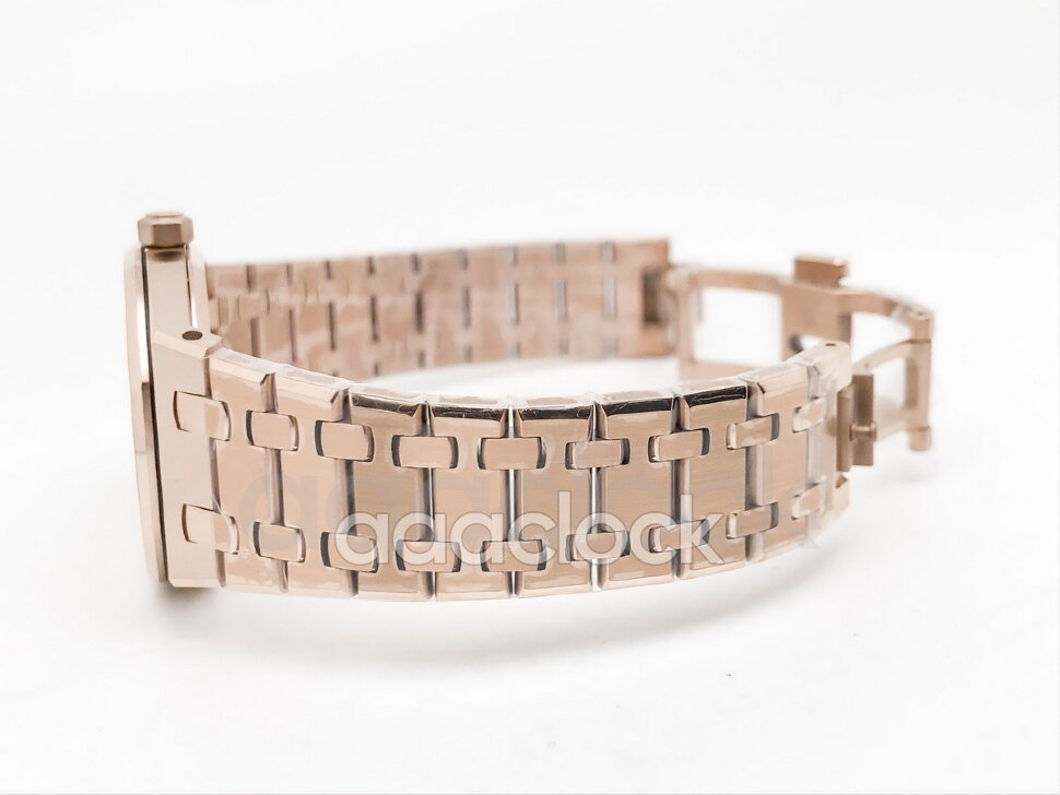 Audemars Piguet Royal Oak Quartz 67651OR.ZZ.D080CA.05 Арт. AP-0305 Арт. AP-0305