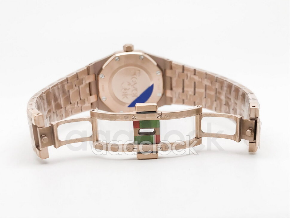 Audemars Piguet Royal Oak Quartz 67651OR.ZZ.D080CA.06 Арт. AP-0306 Арт. AP-0306