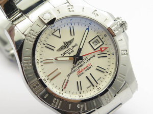 Breitling Avenger II GMT A3239011G778