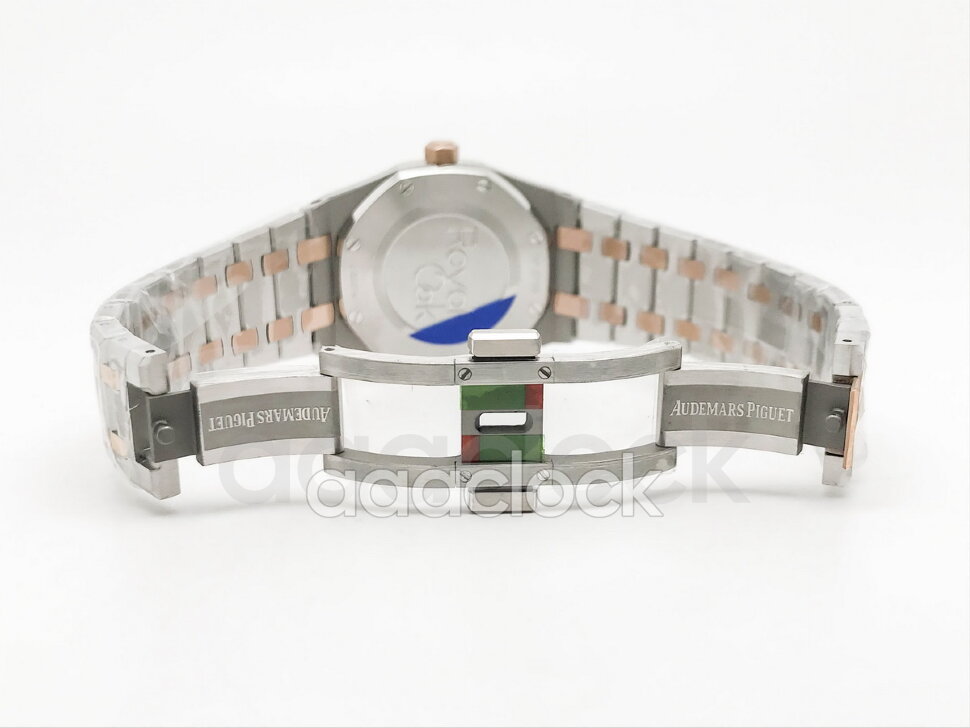 Audemars Piguet Royal Oak Quartz 67651ST.ZZ.D002CR.04 Арт. AP-0313 Арт. AP-0313