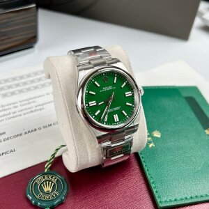 Rolex Oyster Perpetual 41 124300-0005