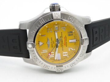 Breitling Avenger II Seawolf A17331101I1S1