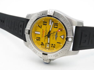 Breitling Avenger II Seawolf A17331101I1S1