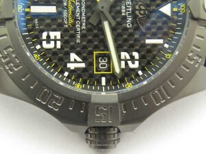 Breitling Avenger BlackBird 44 V173104T.BF89.100W