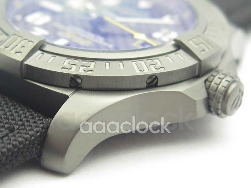 Breitling Avenger BlackBird 44 V173104T.BF89.100W Арт. BT-0498 Арт. BT-0498