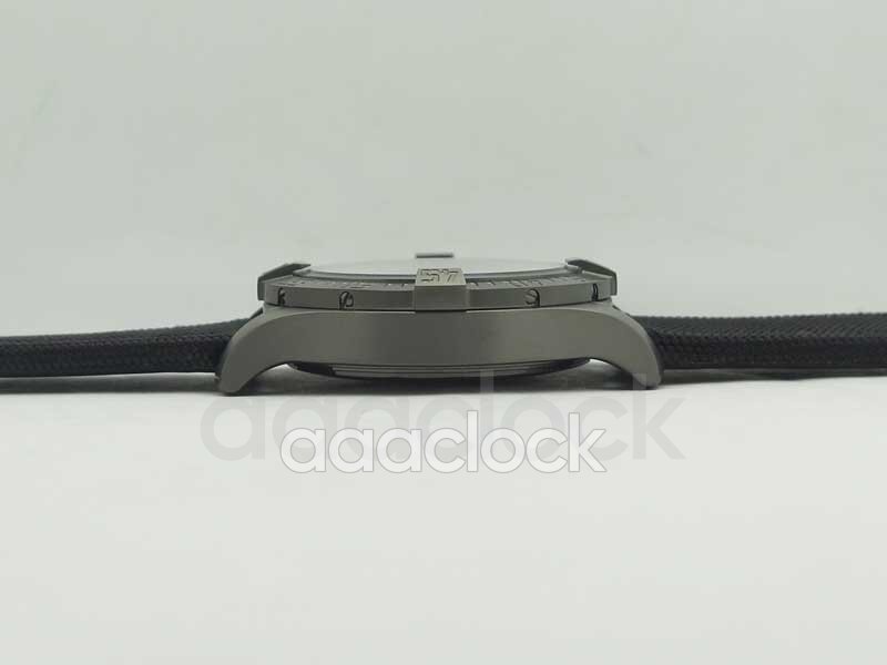 Breitling Avenger BlackBird 44 V173104T.BF89.100W Арт. BT-0498 Арт. BT-0498