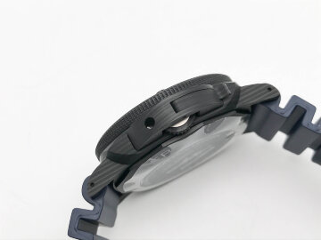 Panerai Submersible QuarantaQuattro Carbotech Blu Abisso PAM01232