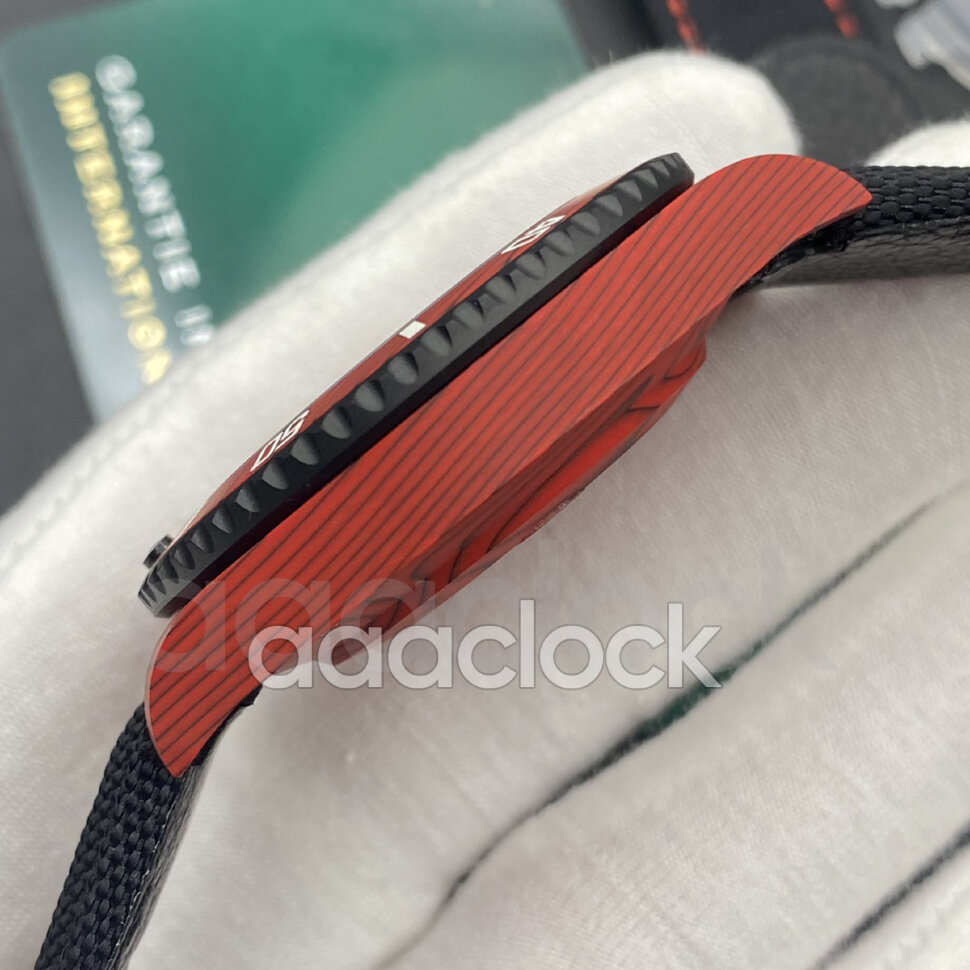 Rolex Submariner DiW Red Carbon Арт. RO-3769 Арт. RO-3769