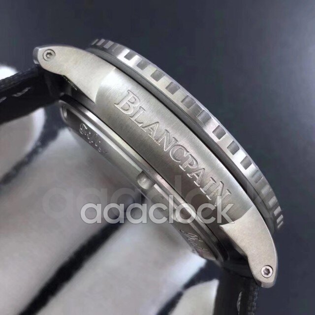 Blancpain Fifty Fathoms Titanium Big Date Арт. BL-0412 Арт. BL-0412