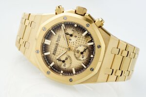 Audemars Piguet Royal Oak Chronograph 26240BA.OO.1320BA.02