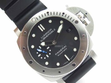 Panerai Submersible PAM00682