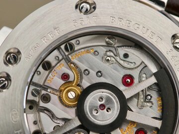 Breguet Marine Automatic 5517BB/Y2/9ZU