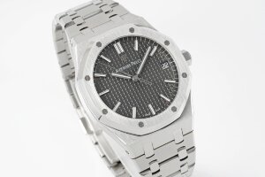 Audemars Piguet Royal Oak &quot;50th Anniversary&quot; 15510ST.OO.1320ST.05