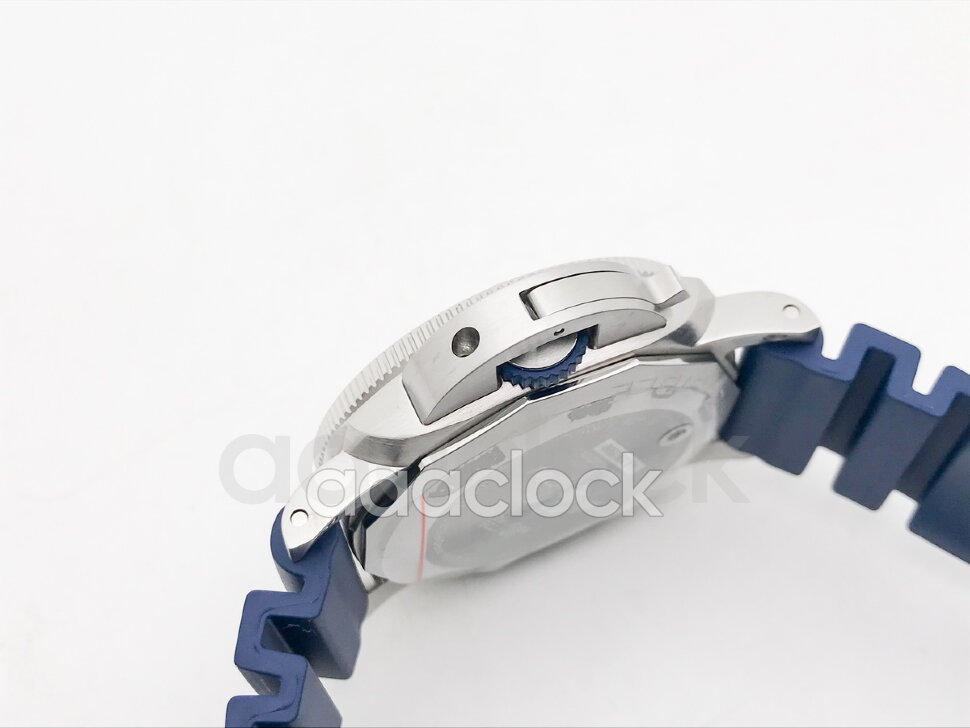 Panerai Submersible QuarantaQuattro Mike Horn PAM01676 Арт. PA-4167 Арт. PA-4167