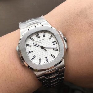 Patek Philippe Nautilus 5711/1A-011