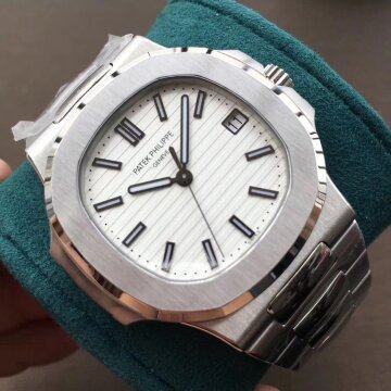 Patek Philippe Nautilus 5711/1A-011