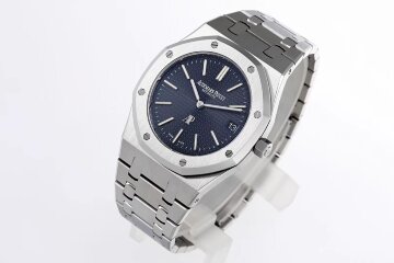 Audemars Piguet Royal Oak Extra-Thin Jumbo 15202ST.OO.1240ST.01