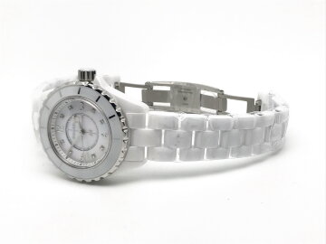 Chanel J12 33mm H5704