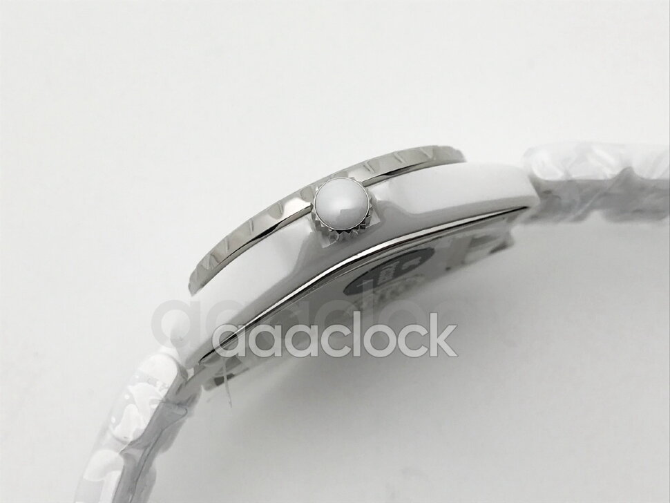 Chanel J12 33mm H5704 Арт. CH-0980 Арт. CH-0980