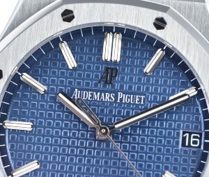 Audemars Piguet Royal Oak 15500ST.OO.1220ST.01